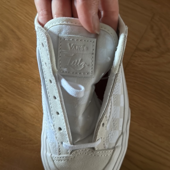 Vans Leila Hurst White Trainers - Picture 7 of 10